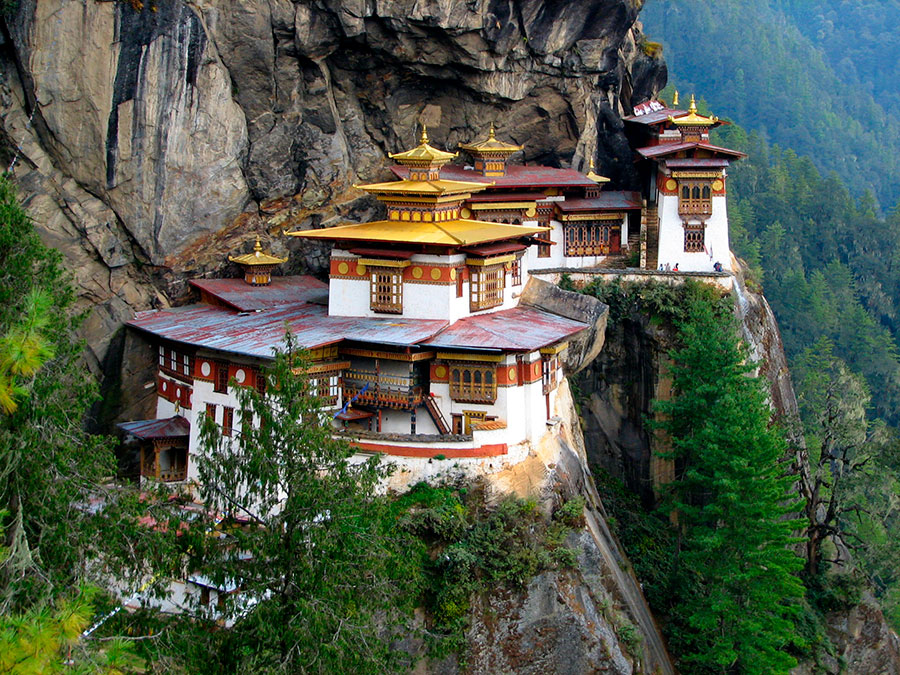 1_Tigers_Nest_Monastery 10 cosas únicas que hacer en Bután
